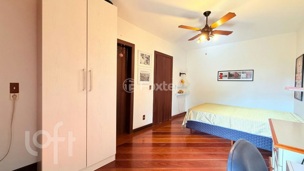 Casa de Condomínio à venda com 3 quartos, 331m² - Foto 13