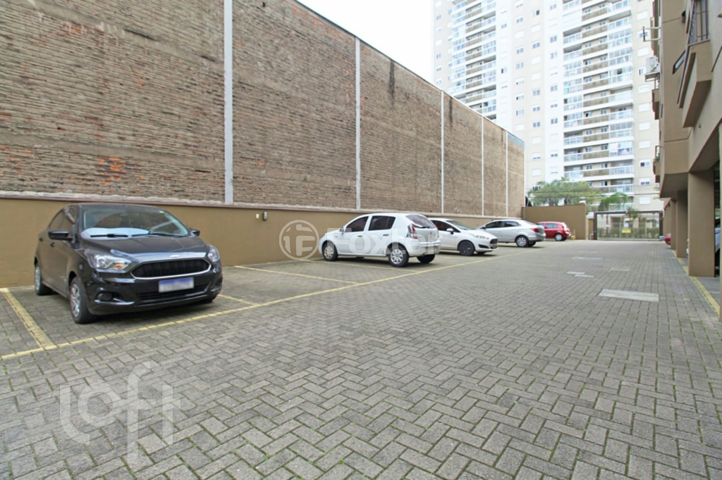 Apartamento à venda com 1 quarto, 41m² - Foto 15