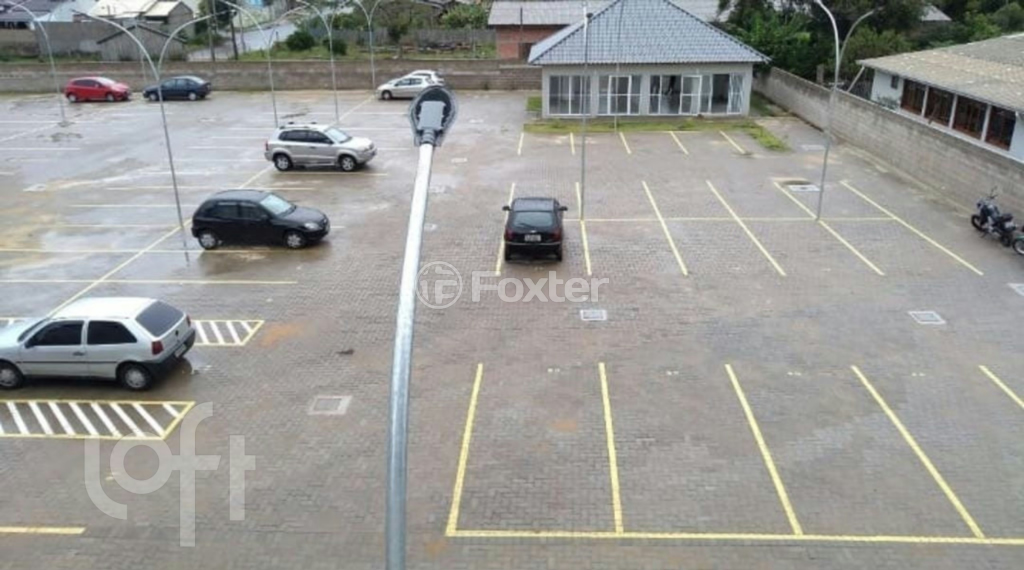 Apartamento à venda com 2 quartos, 61m² - Foto 18