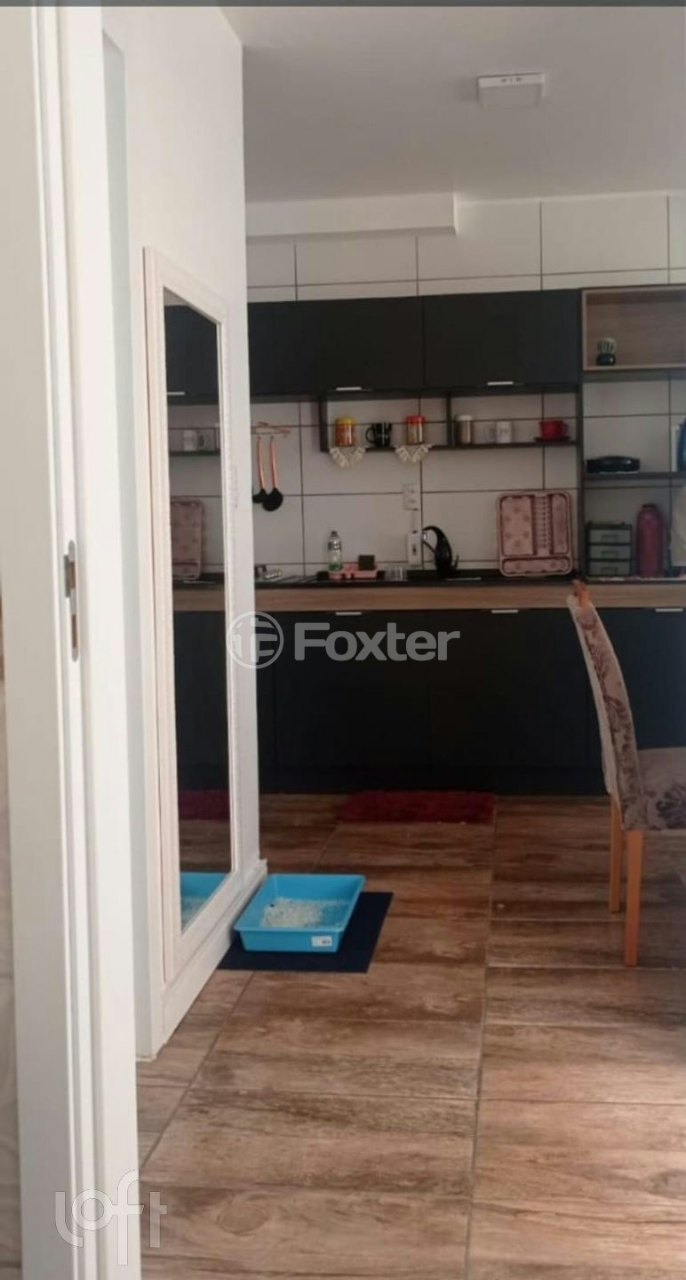 Apartamento à venda com 2 quartos, 61m² - Foto 4