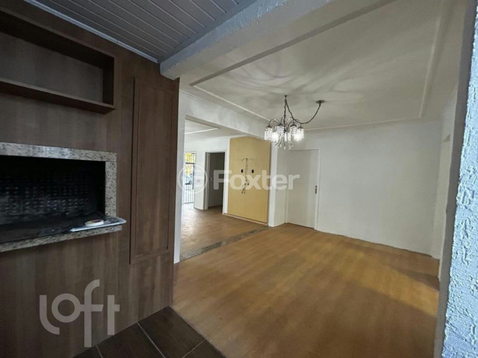 Casa à venda com 3 quartos, 170m² - Foto 4