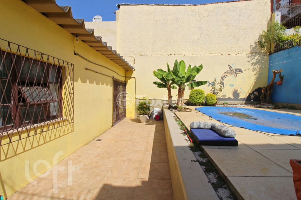 Casa à venda com 3 quartos, 246m² - Foto 8