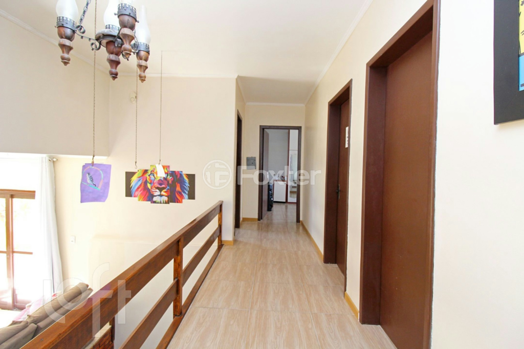 Casa à venda com 3 quartos, 246m² - Foto 17