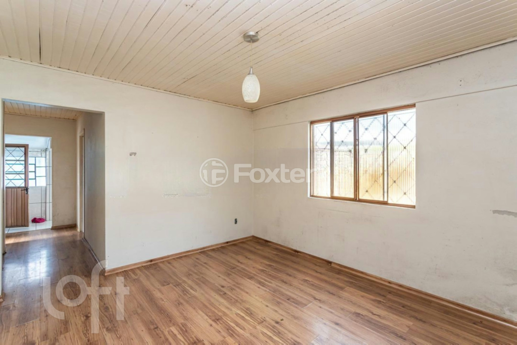 Casa à venda com 3 quartos, 200m² - Foto 1