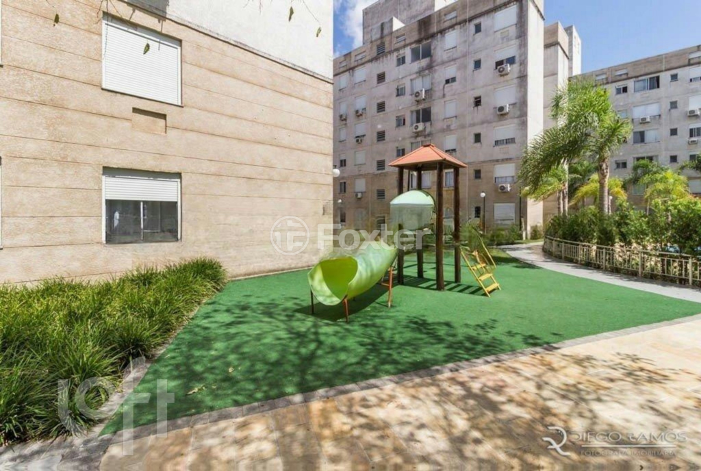 Apartamento à venda com 2 quartos, 45m² - Foto 32
