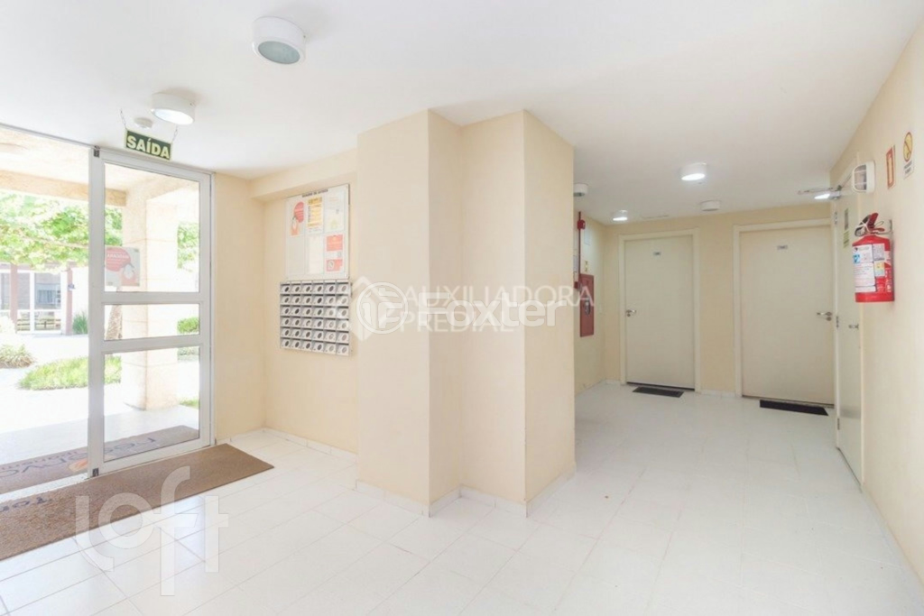 Apartamento à venda com 2 quartos, 45m² - Foto 17