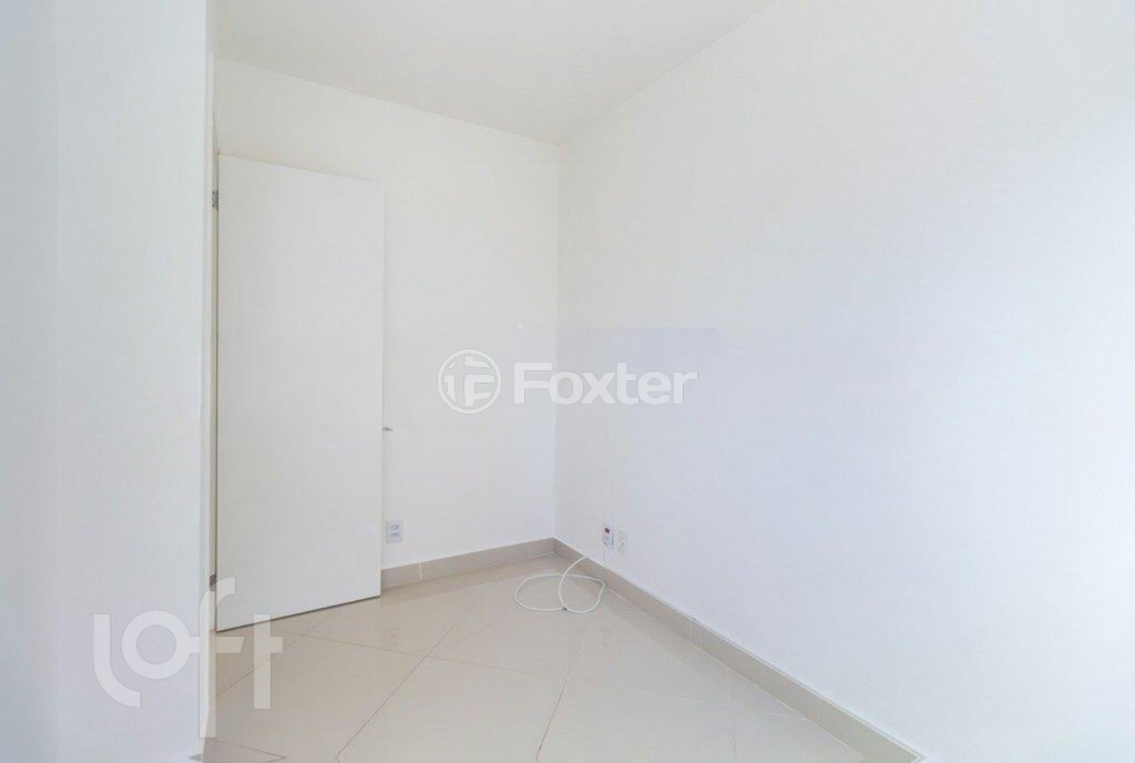 Apartamento à venda com 2 quartos, 45m² - Foto 12