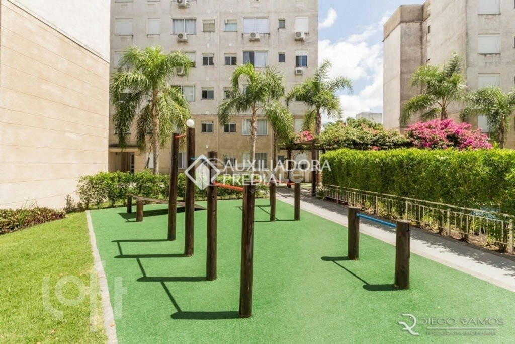 Apartamento à venda com 2 quartos, 45m² - Foto 33