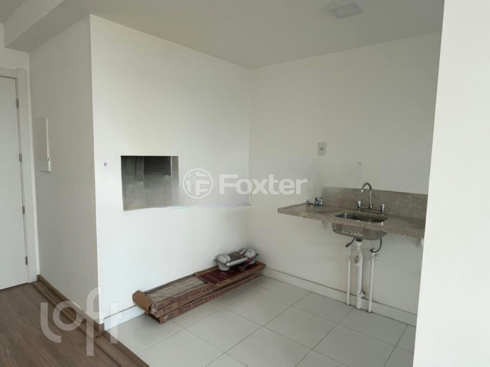 Apartamento à venda com 2 quartos, 61m² - Foto 2