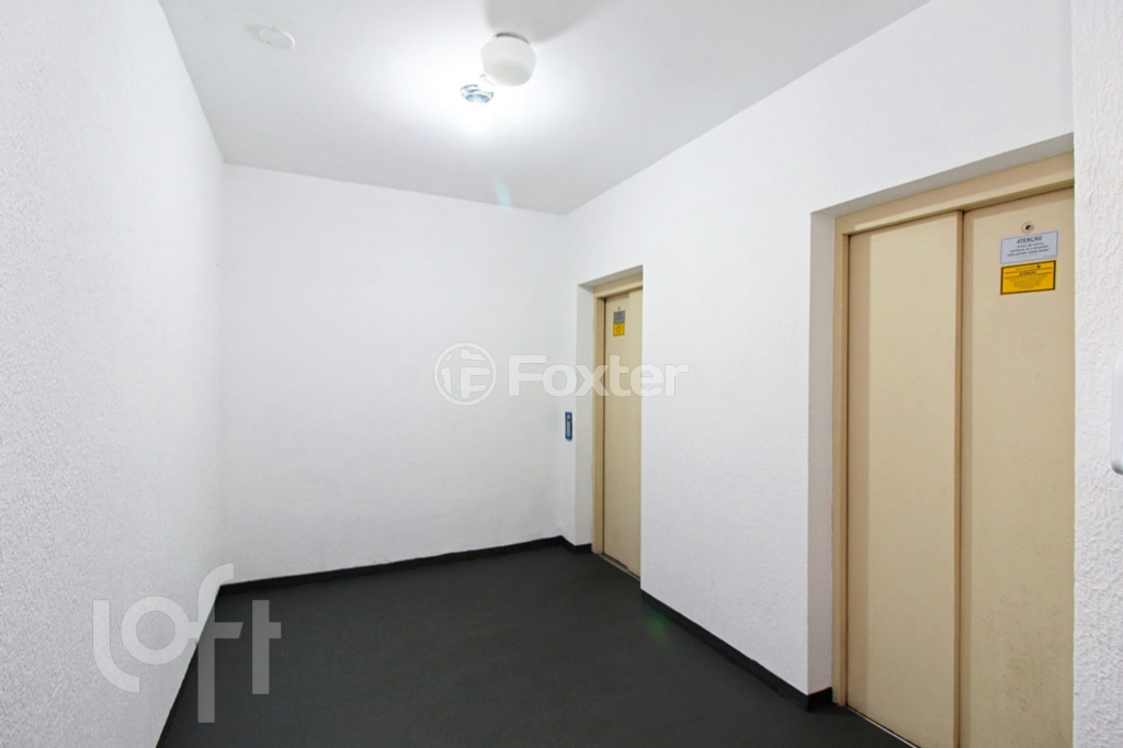 Apartamento à venda com 2 quartos, 70m² - Foto 28