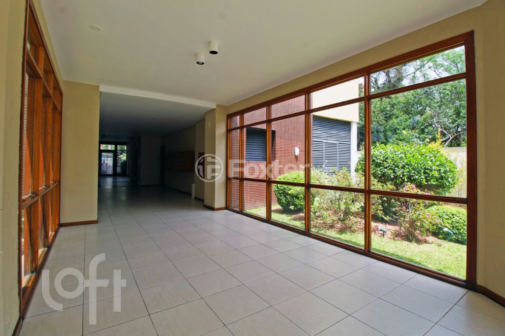 Apartamento à venda com 2 quartos, 70m² - Foto 29