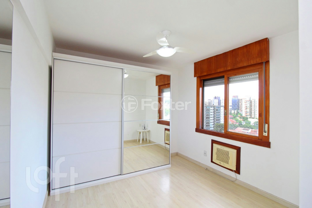 Apartamento à venda com 2 quartos, 70m² - Foto 24