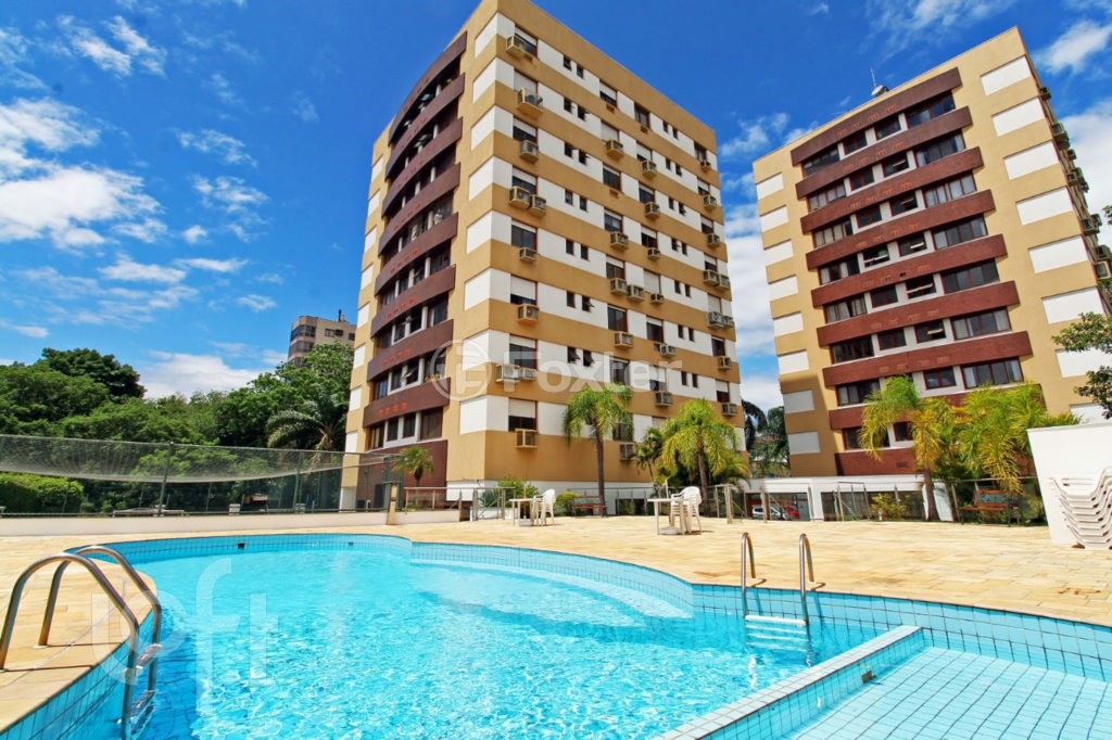 Apartamento à venda com 2 quartos, 70m² - Foto 33