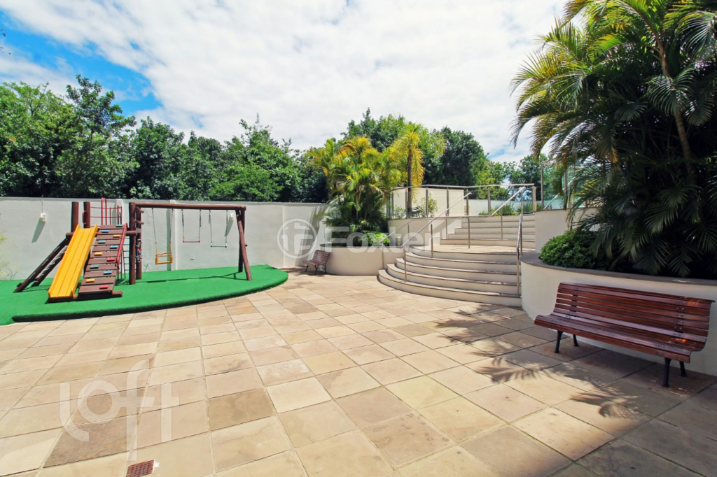 Apartamento à venda com 2 quartos, 70m² - Foto 31