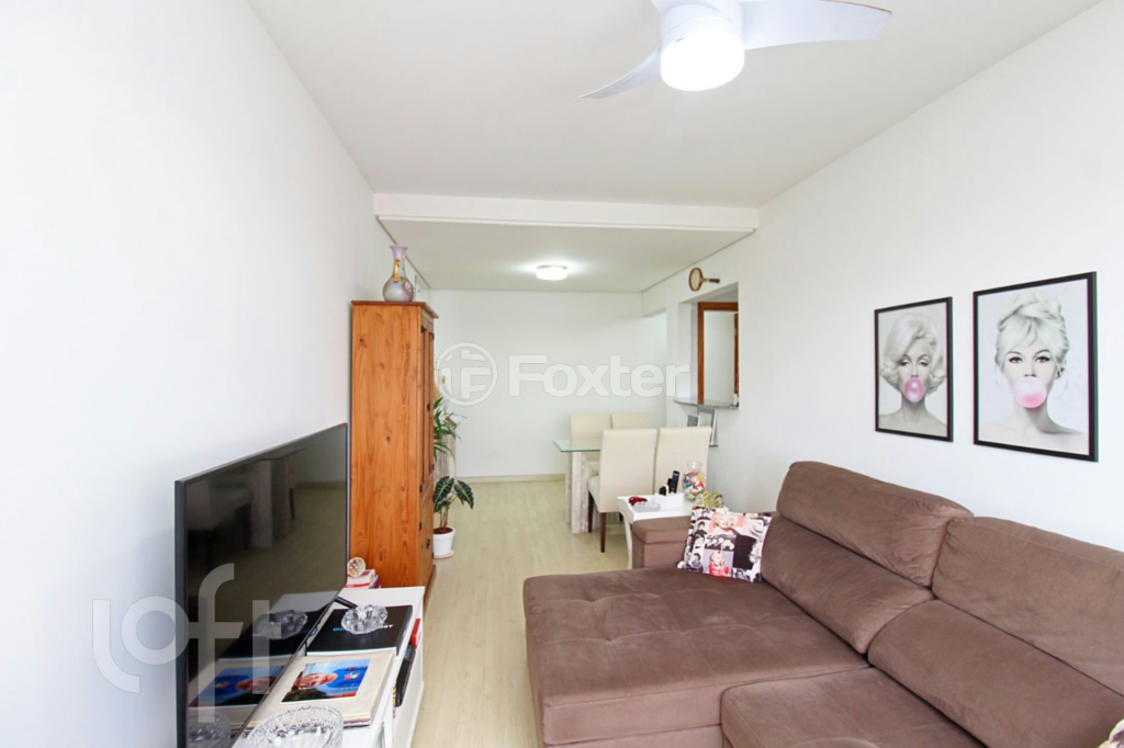 Apartamento à venda com 2 quartos, 70m² - Foto 9