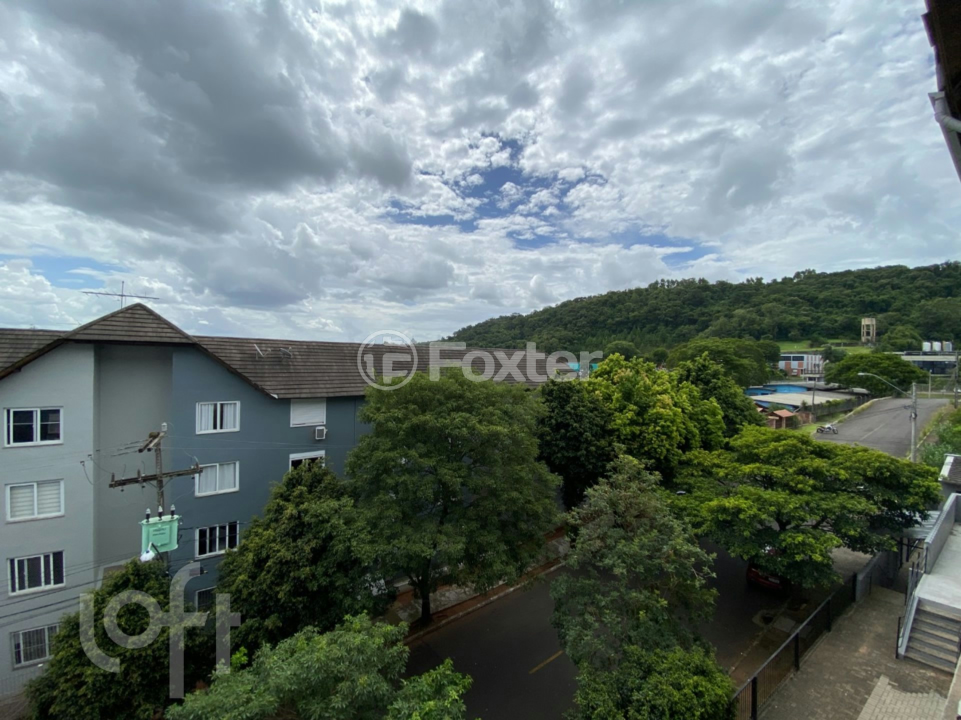 Apartamento à venda com 2 quartos, 62m² - Foto 5