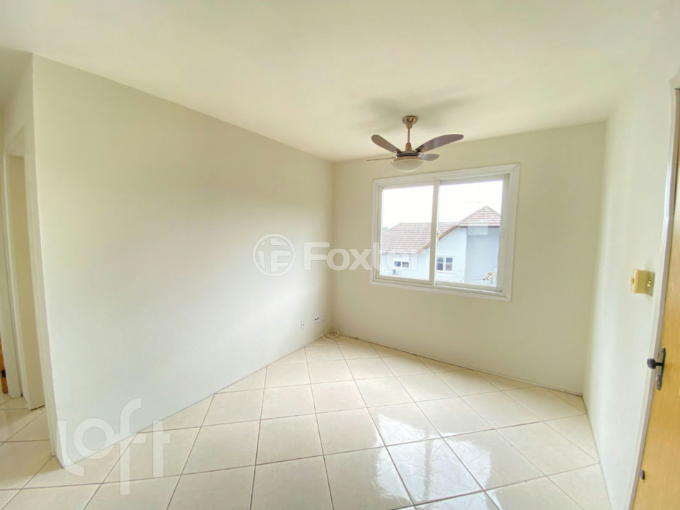 Apartamento à venda com 2 quartos, 62m² - Foto 3