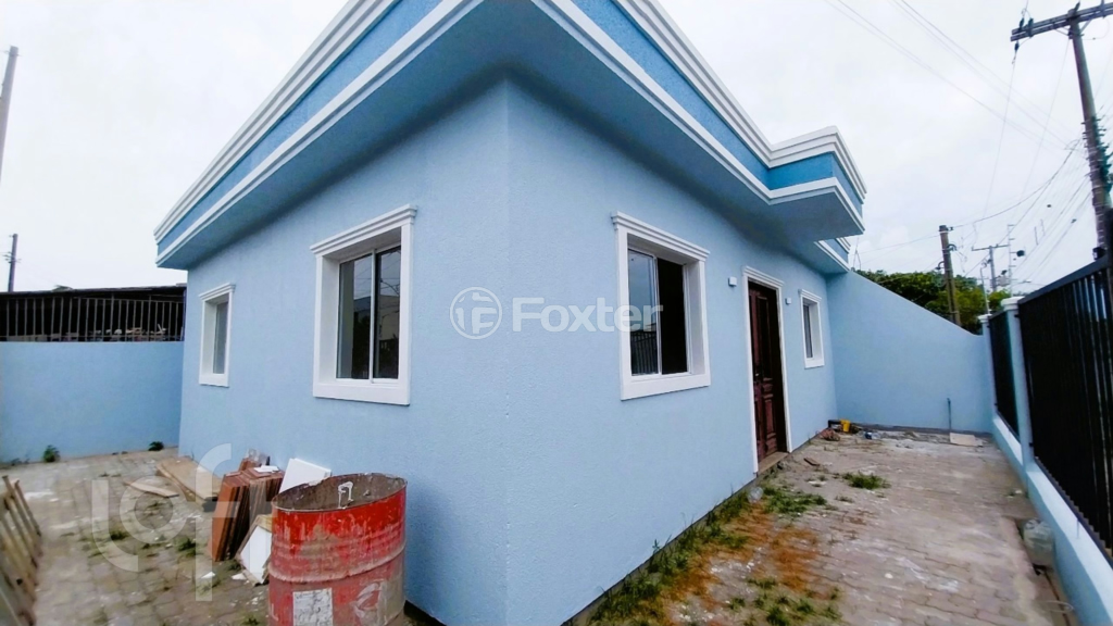 Casa à venda com 2 quartos, 70m² - Foto 3