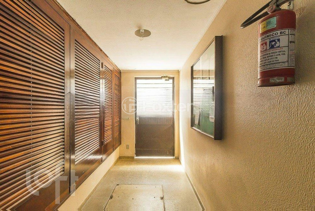 Apartamento à venda com 2 quartos, 56m² - Foto 17