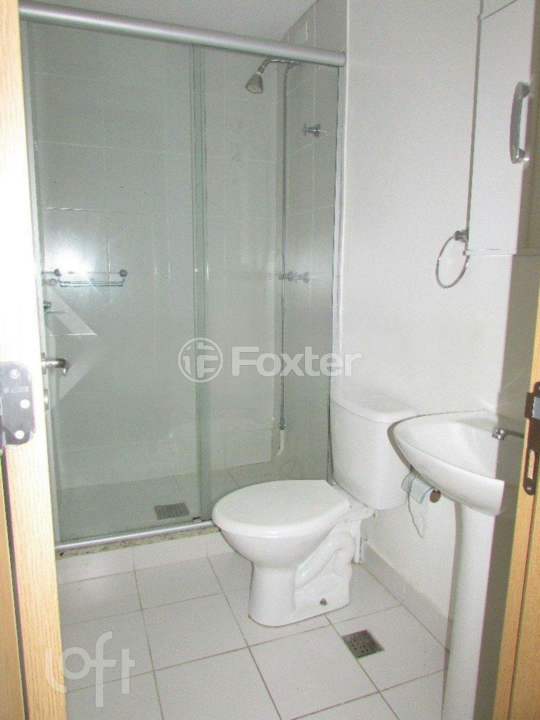 Apartamento à venda com 3 quartos, 68m² - Foto 17