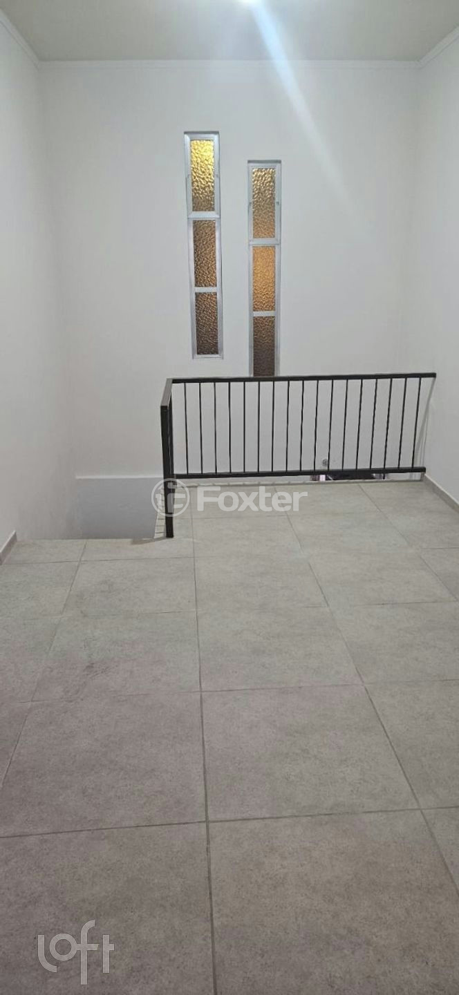 Casa à venda com 2 quartos, 120m² - Foto 4