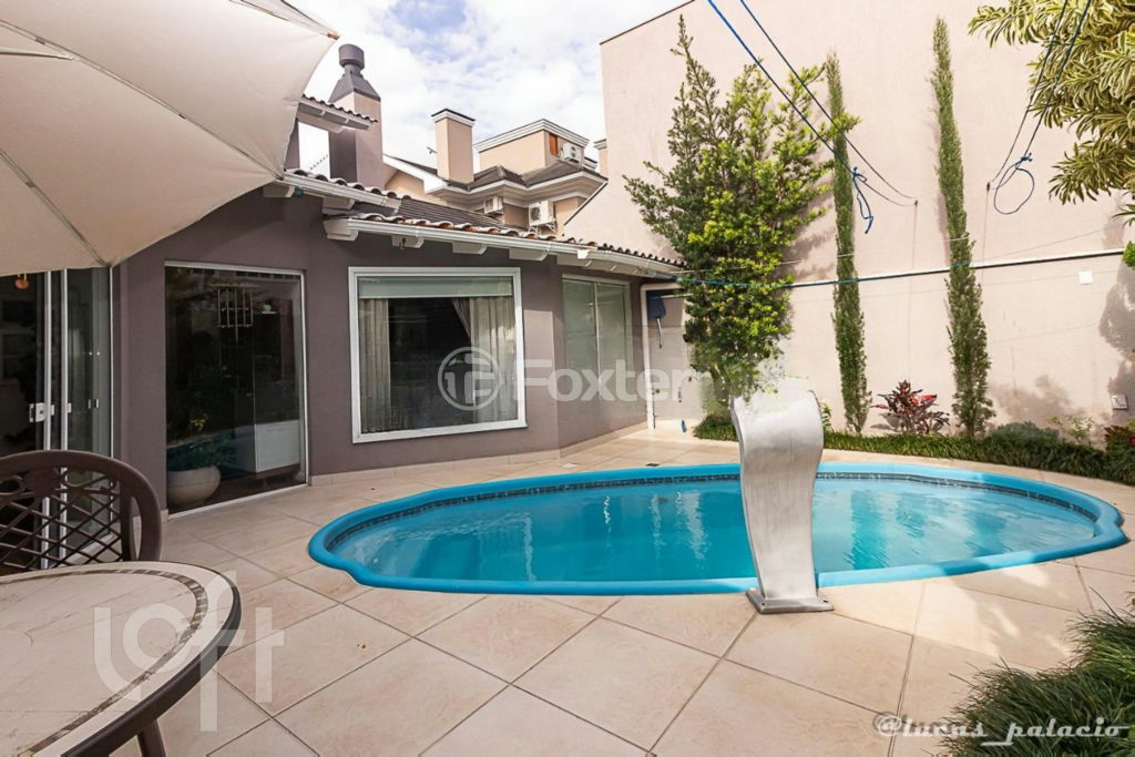 Casa à venda com 4 quartos, 391m² - Foto 3