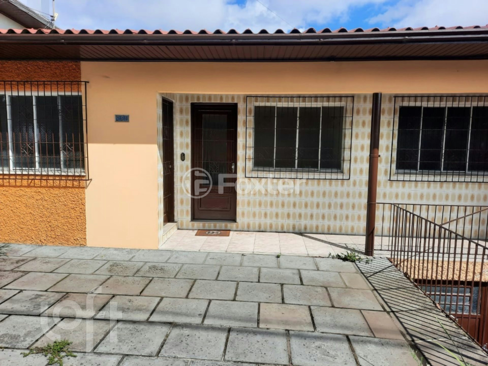 Casa à venda com 3 quartos, 240m² - Foto 8