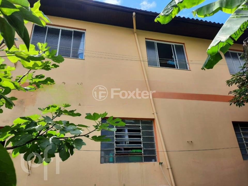 Casa à venda com 3 quartos, 240m² - Foto 4