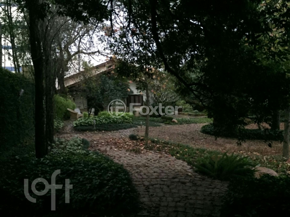 Casa à venda com 4 quartos, 380m² - Foto 10