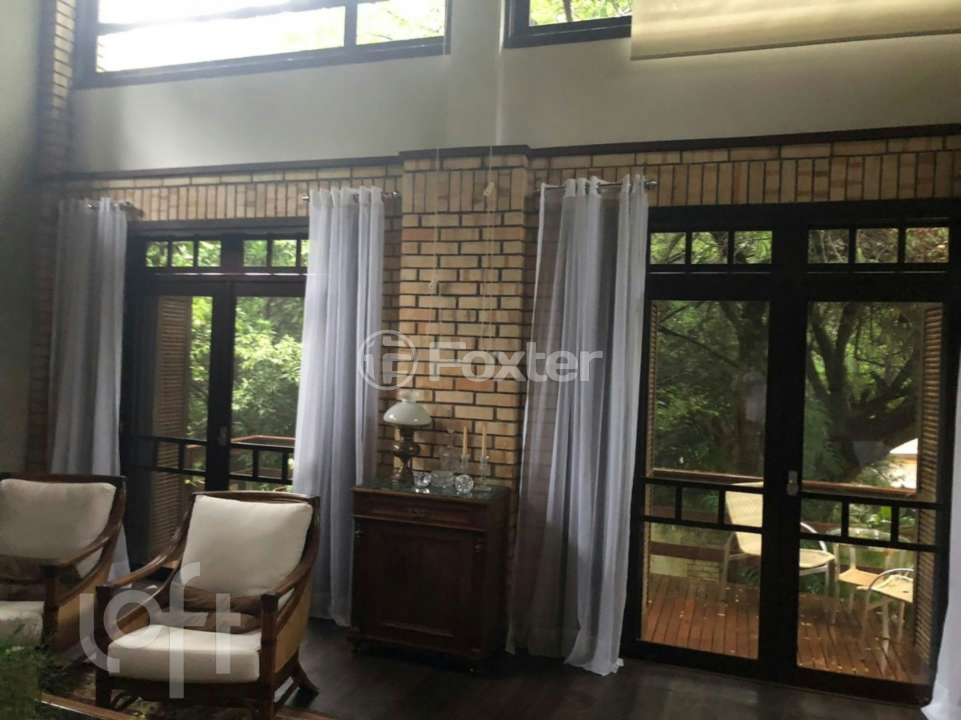 Casa à venda com 4 quartos, 380m² - Foto 11