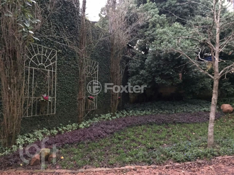 Casa à venda com 4 quartos, 380m² - Foto 6