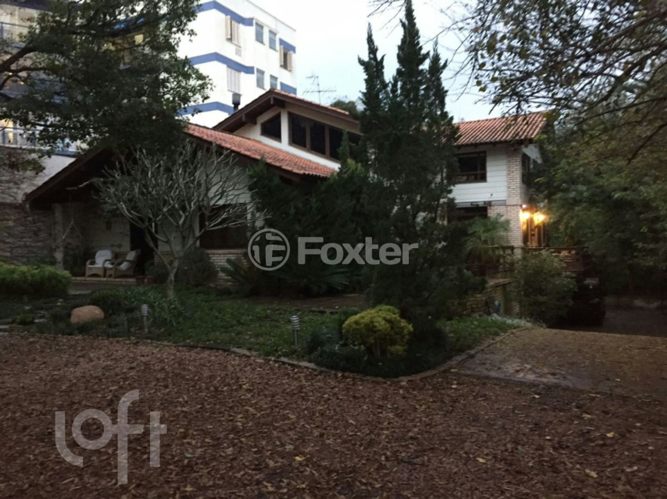 Casa à venda com 4 quartos, 380m² - Foto 17