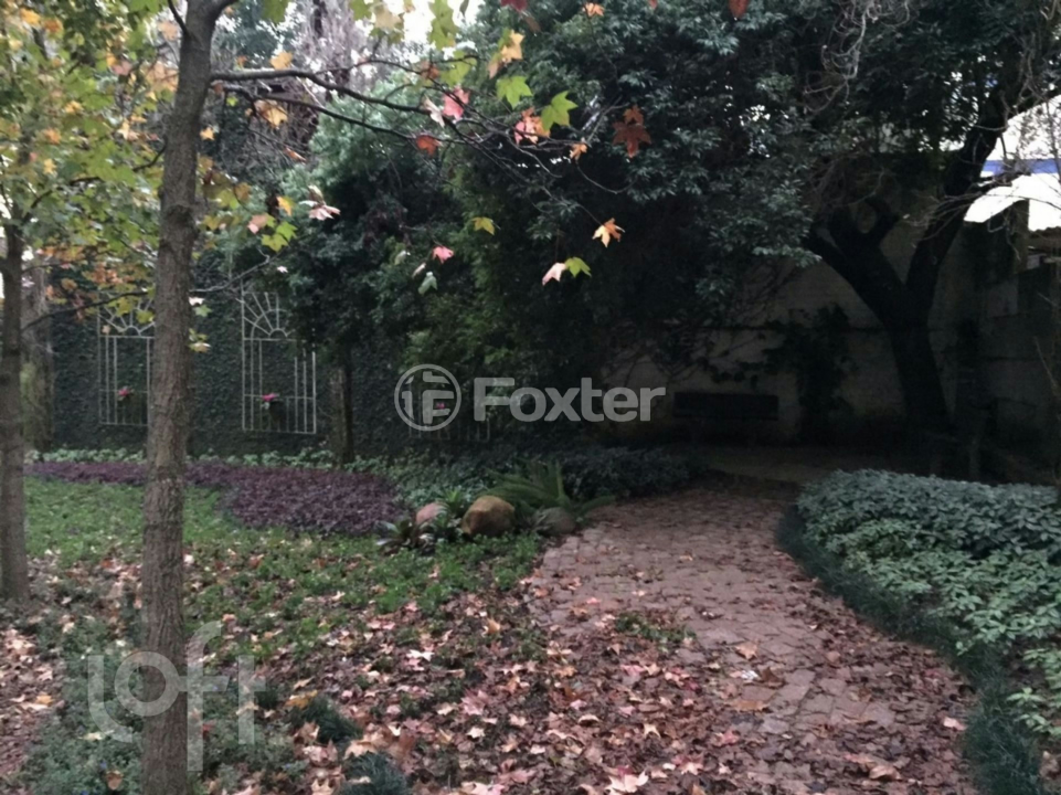 Casa à venda com 4 quartos, 380m² - Foto 16