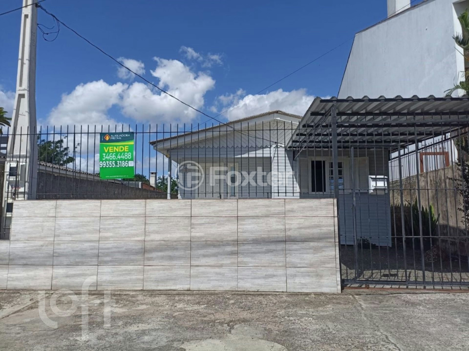 Casa à venda com 2 quartos, 242m² - Foto 2