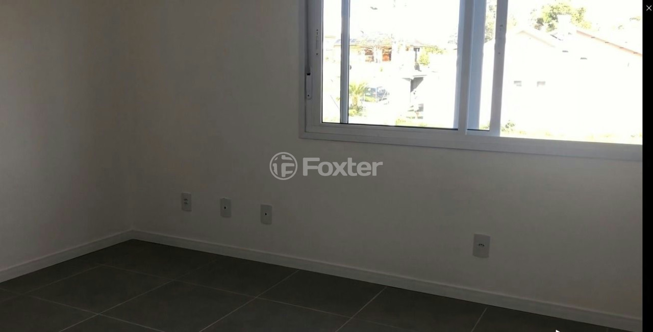 Casa à venda com 2 quartos, 79m² - Foto 9