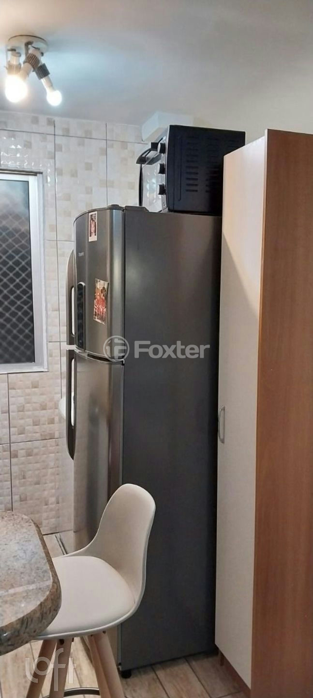 Apartamento à venda com 2 quartos, 38m² - Foto 6