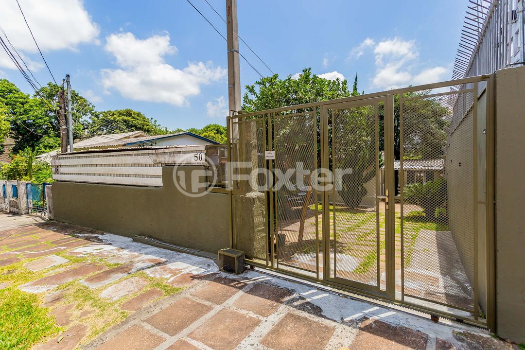 Casa à venda com 3 quartos, 90m² - Foto 1