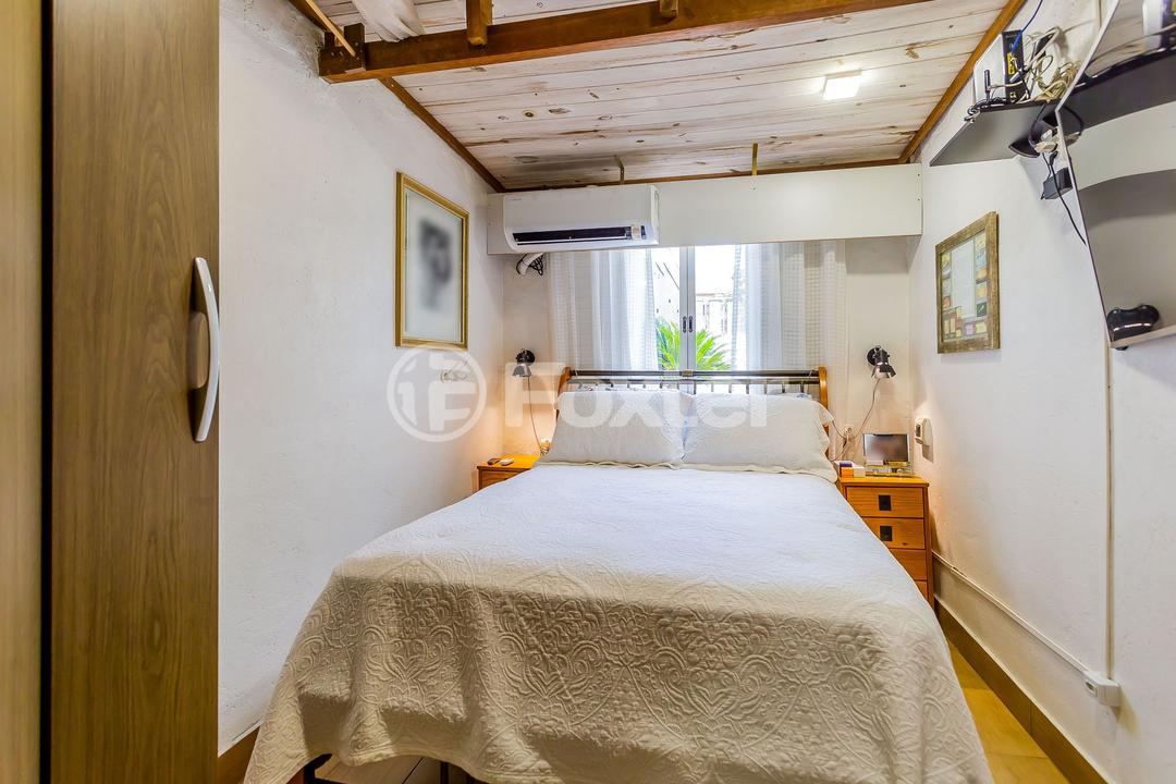 Casa à venda com 3 quartos, 90m² - Foto 11