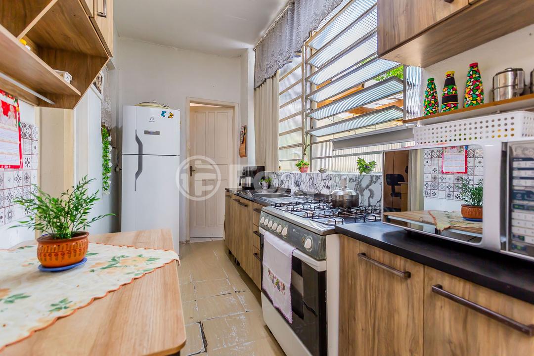 Casa à venda com 3 quartos, 90m² - Foto 18