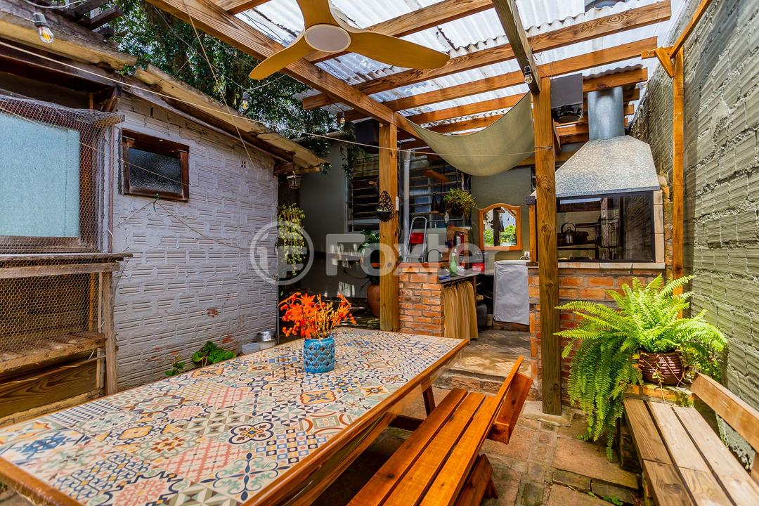 Casa à venda com 3 quartos, 90m² - Foto 20