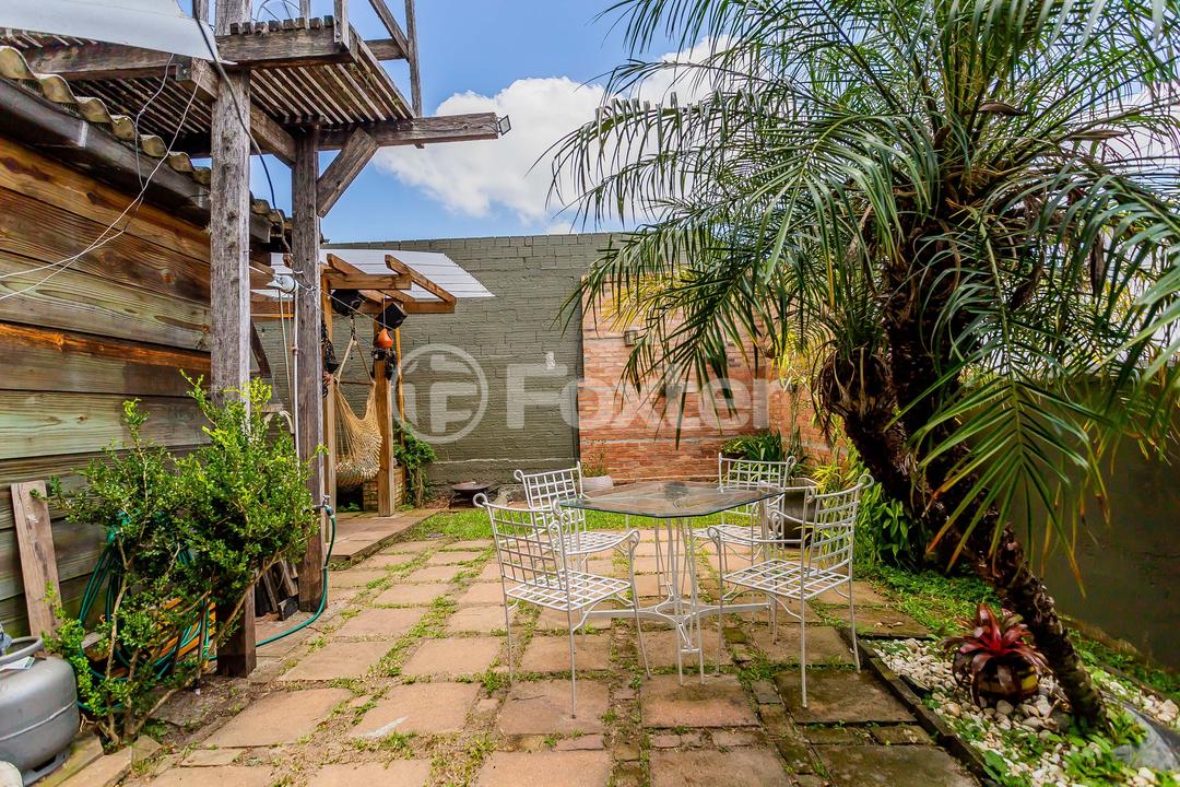 Casa à venda com 3 quartos, 90m² - Foto 24