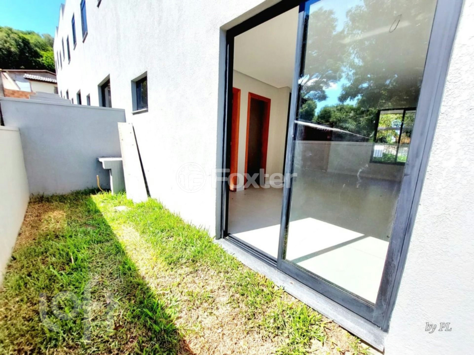 Casa à venda com 3 quartos, 96m² - Foto 11