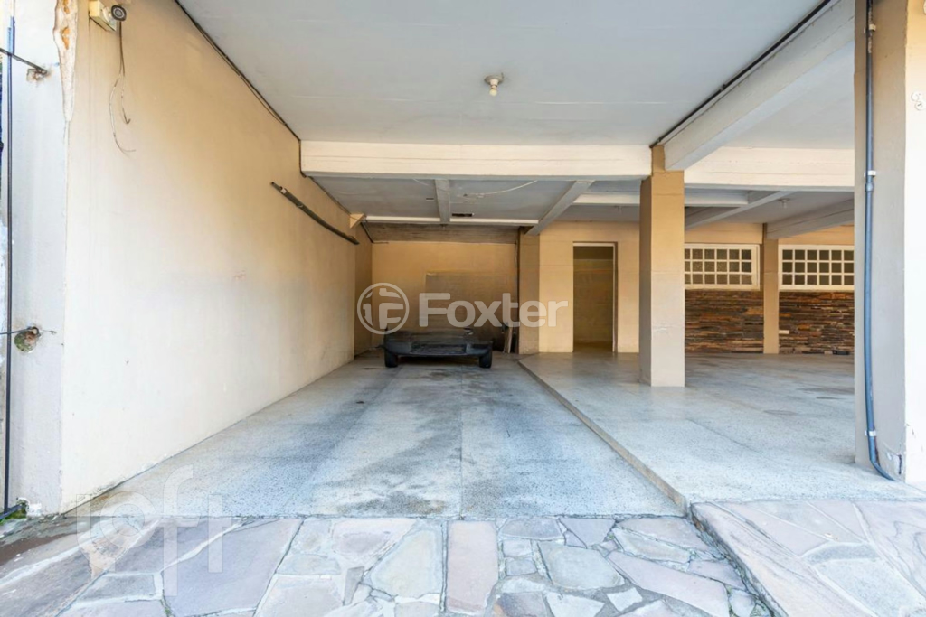 Apartamento à venda com 3 quartos, 233m² - Foto 18