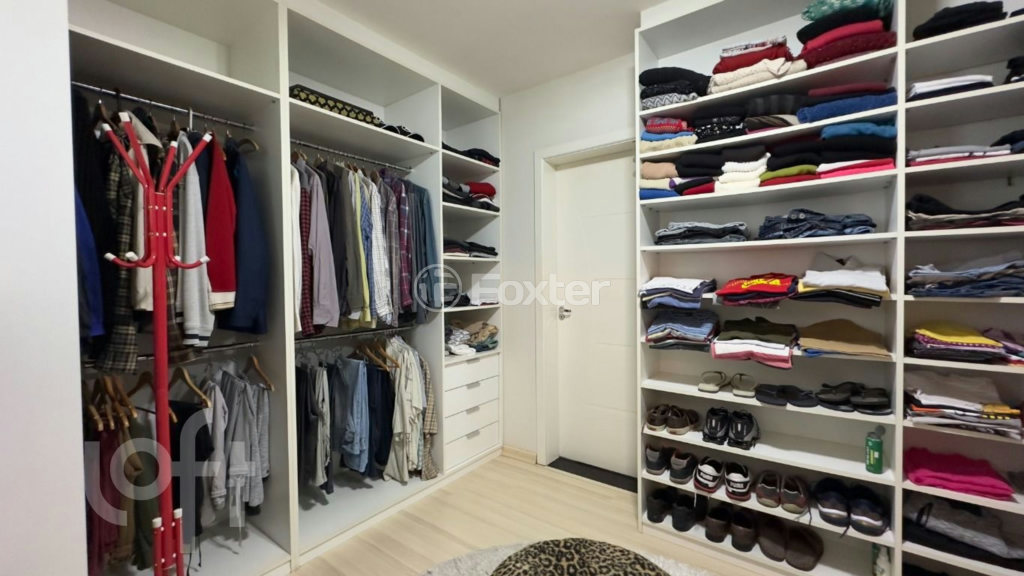 Casa à venda com 3 quartos, 300m² - Foto 22