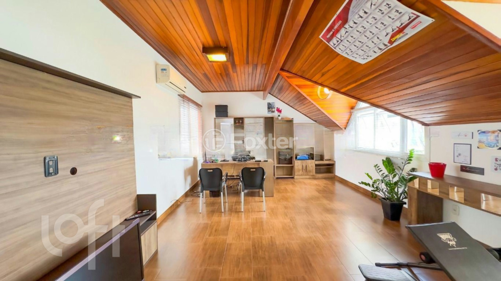 Casa à venda com 3 quartos, 300m² - Foto 27