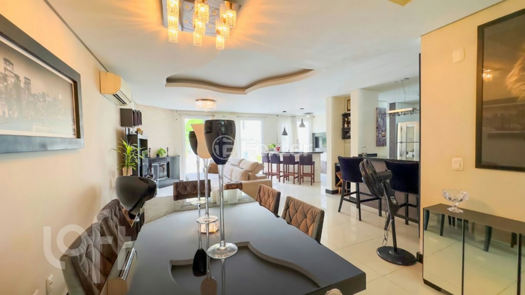 Casa à venda com 3 quartos, 300m² - Foto 39