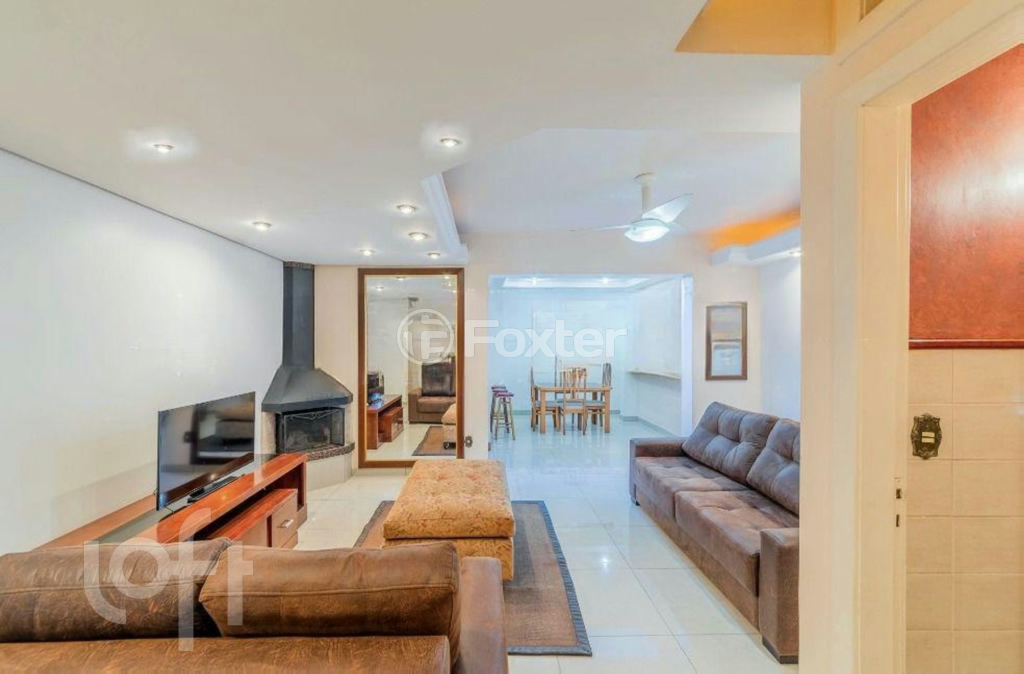 Casa de Condomínio à venda com 3 quartos, 150m² - Foto 4