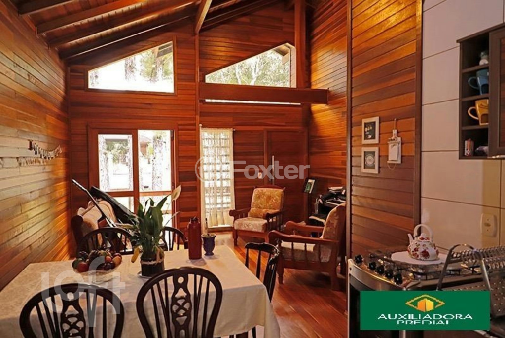 Casa à venda com 2 quartos, 86m² - Foto 4