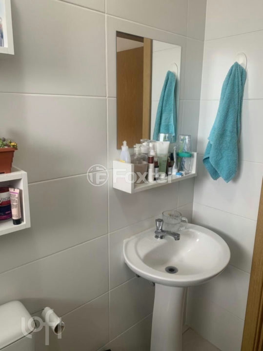Apartamento à venda com 2 quartos, 62m² - Foto 6