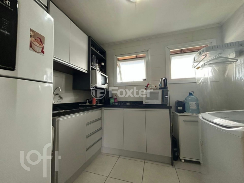 Apartamento à venda com 2 quartos, 62m² - Foto 48
